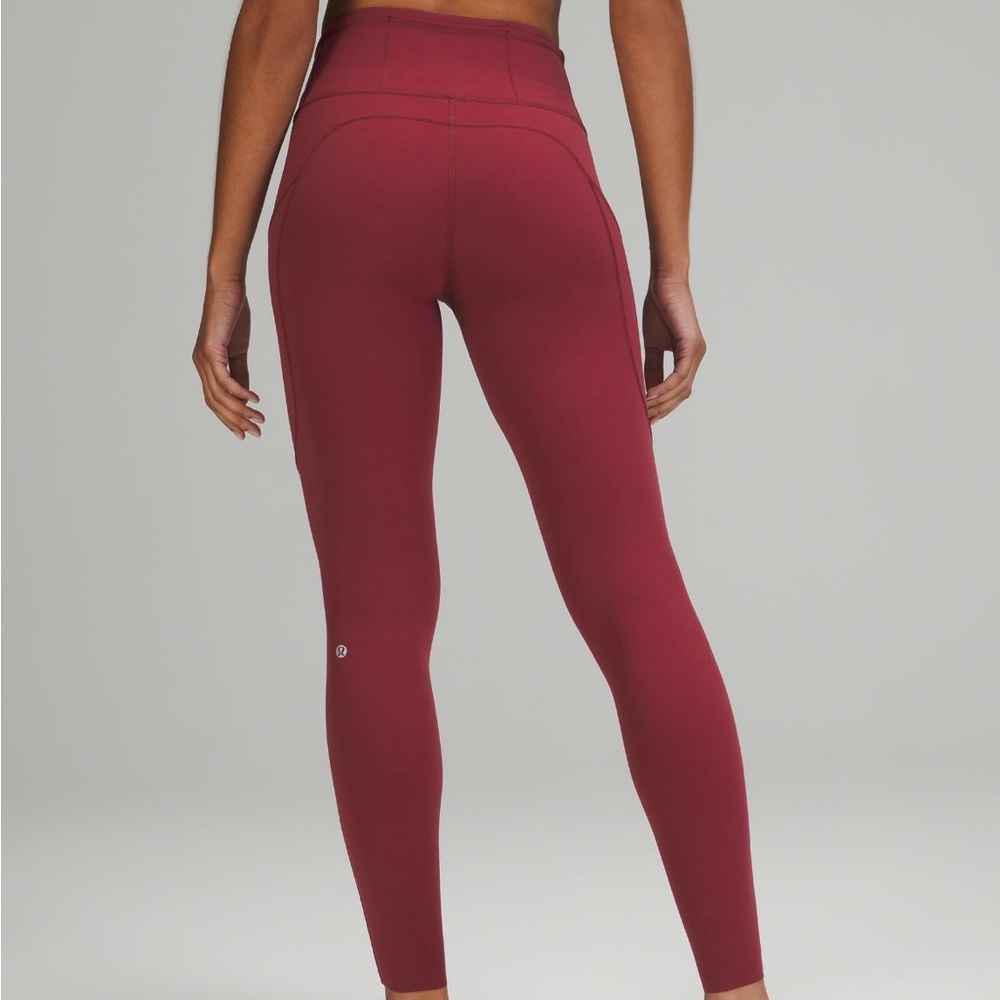 Lululemon Fast and Free HR Tight 28” running cross training kickboxing walking